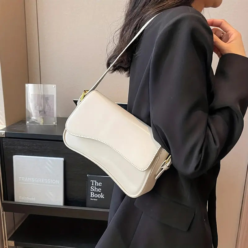 OTTVIA'S BLACK BAG